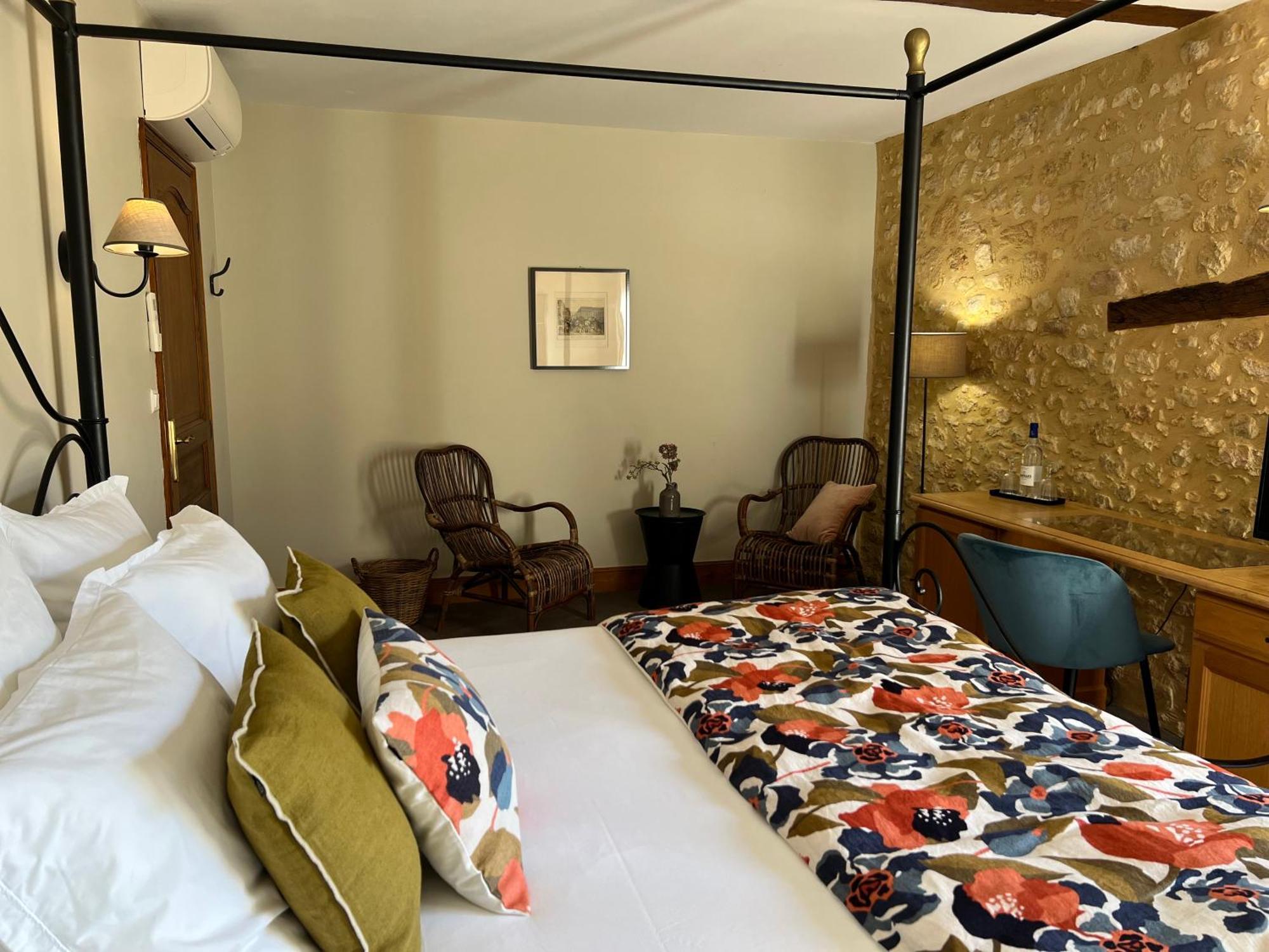 Hotel La Villa Romaine 卡尔萨克阿亚克 外观 照片